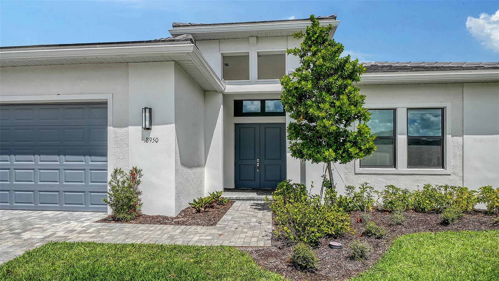 8950 BAROQUE TERRACE