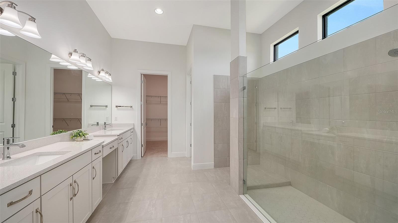 ARTISTRY SARASOTA - Residential