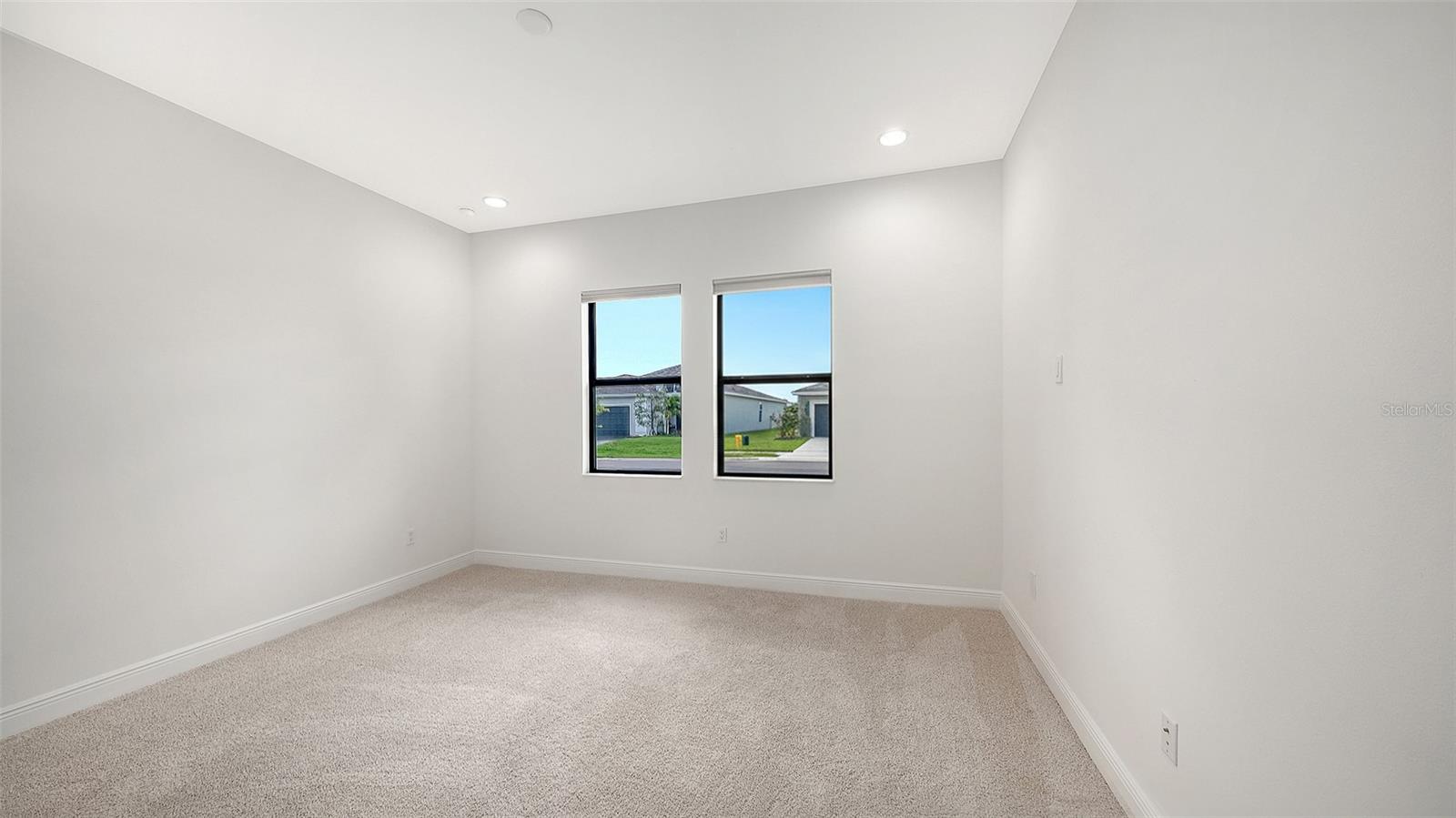 ARTISTRY SARASOTA - Residential