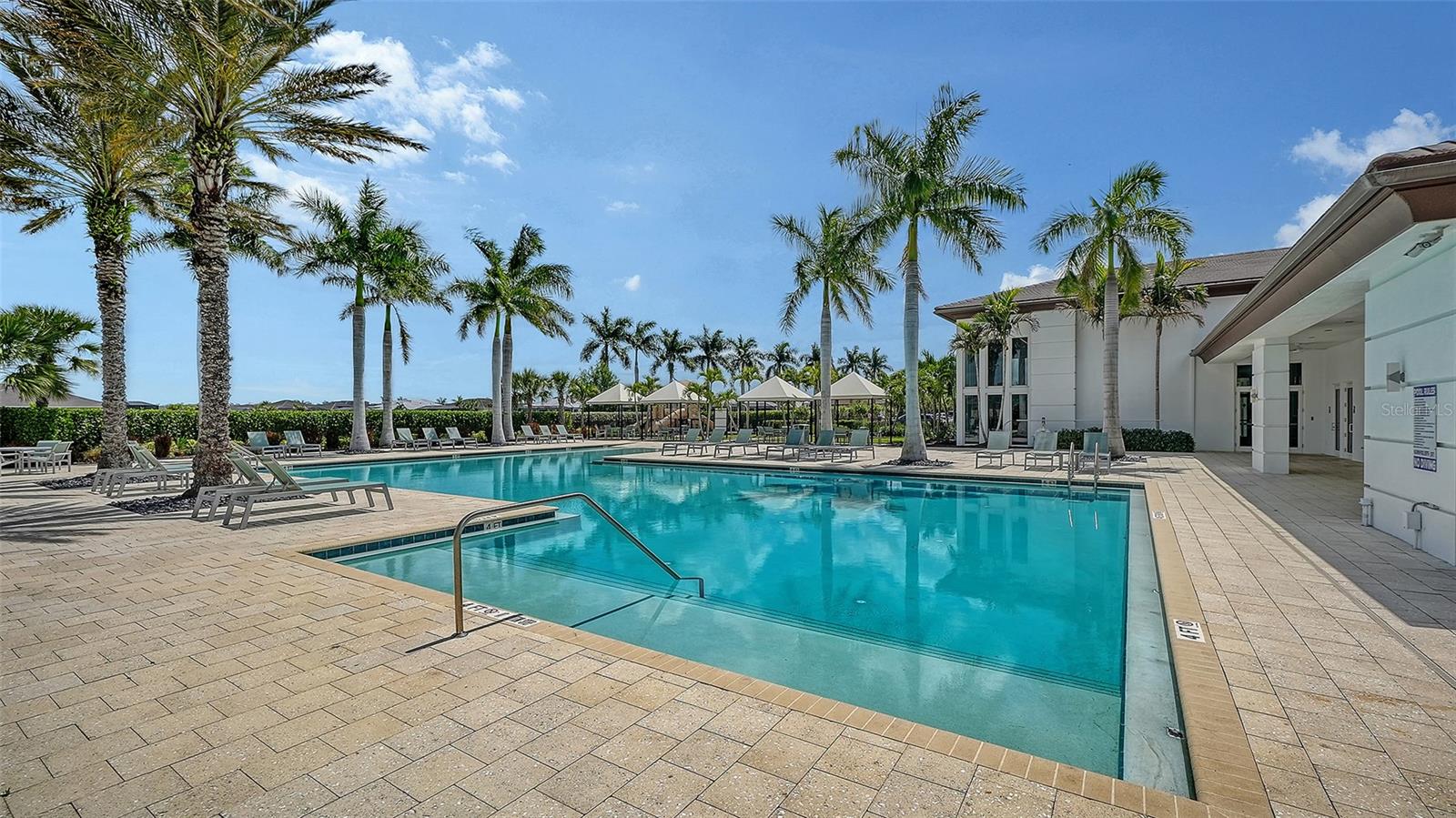 ARTISTRY SARASOTA - Residential
