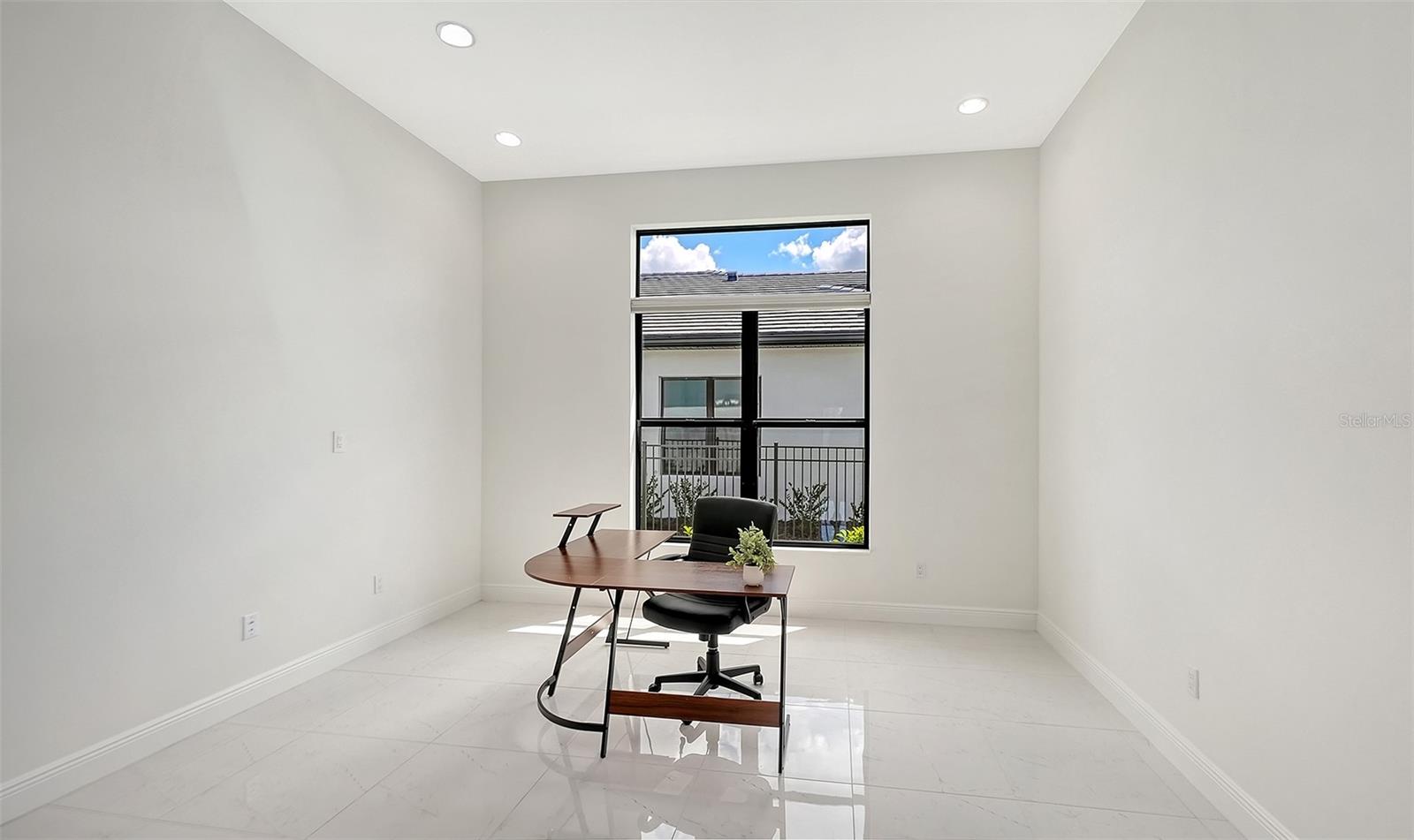 8950 BAROQUE TERRACE