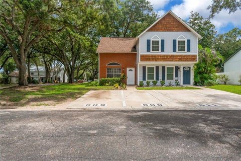 Photo of 609 Saint Henry Drive, Brandon, FL 33511 (MLS # TB8542516)