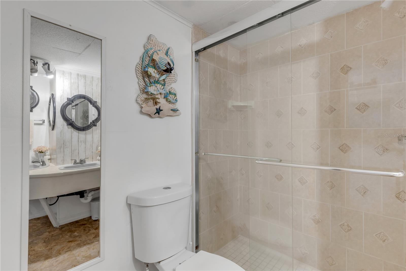 INDIAN HARBOR ESTATES UNIT 04 - Residential