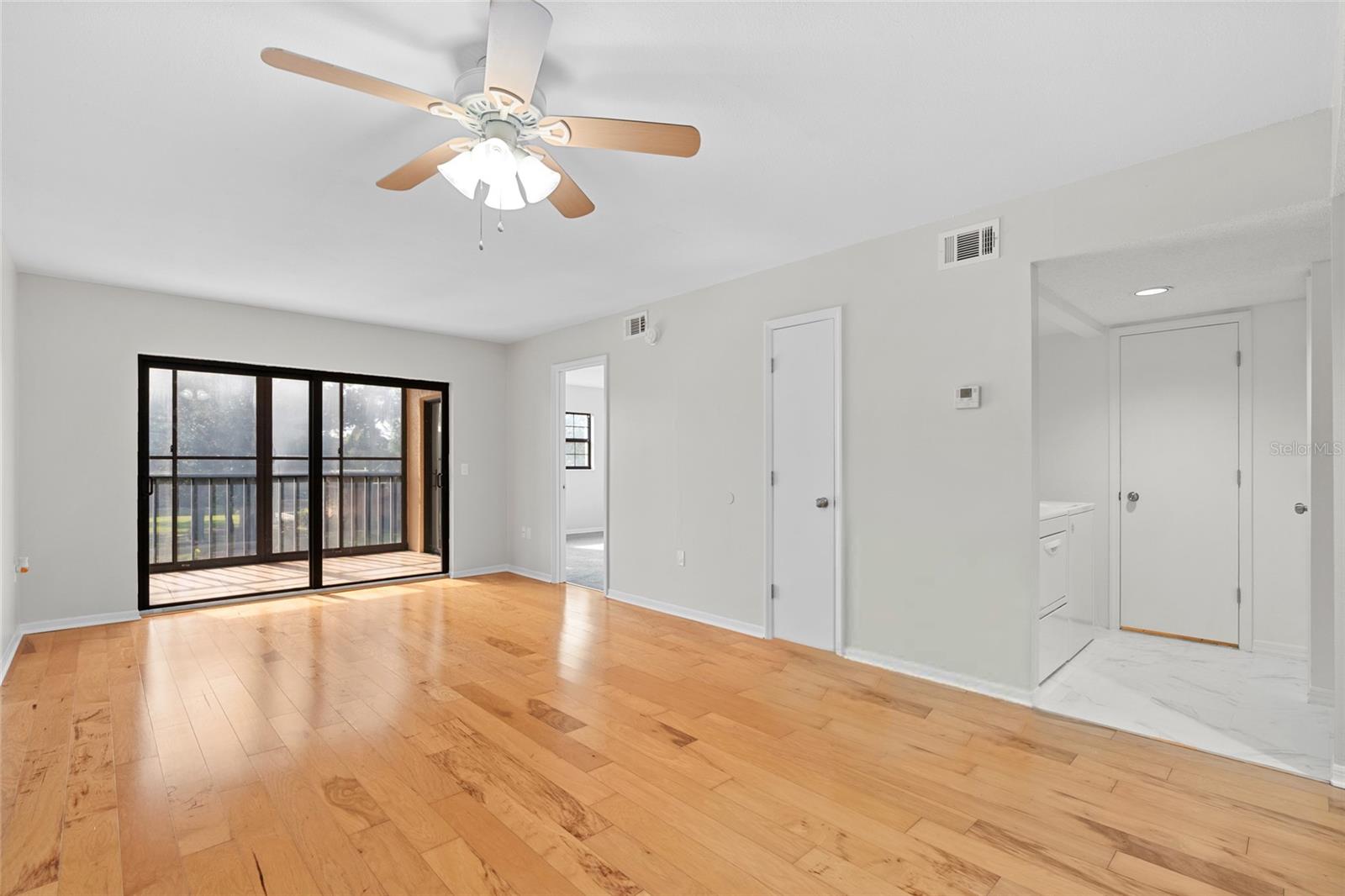 LABELLE CONDO - Residential