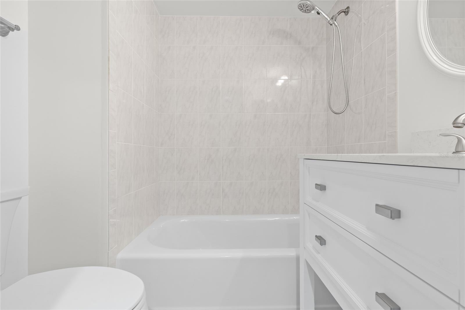 LABELLE CONDO - Residential