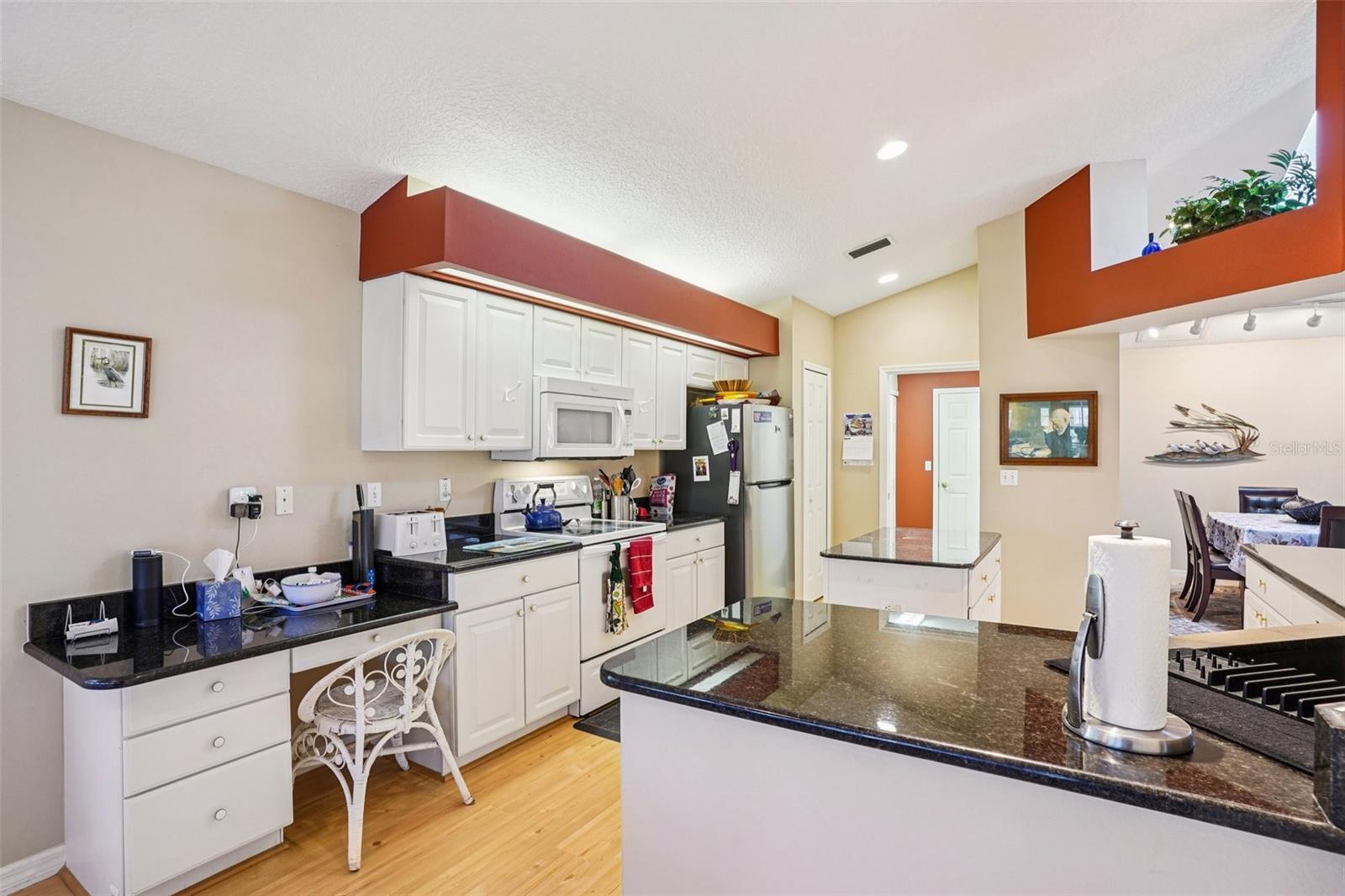 TAVARES BAYTREE PH 02 - Residential