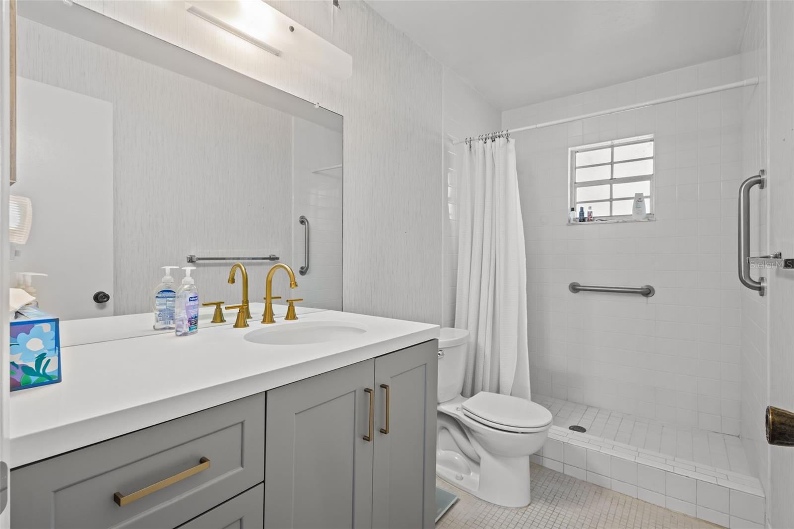 BELLEAIR FOREST - Residential