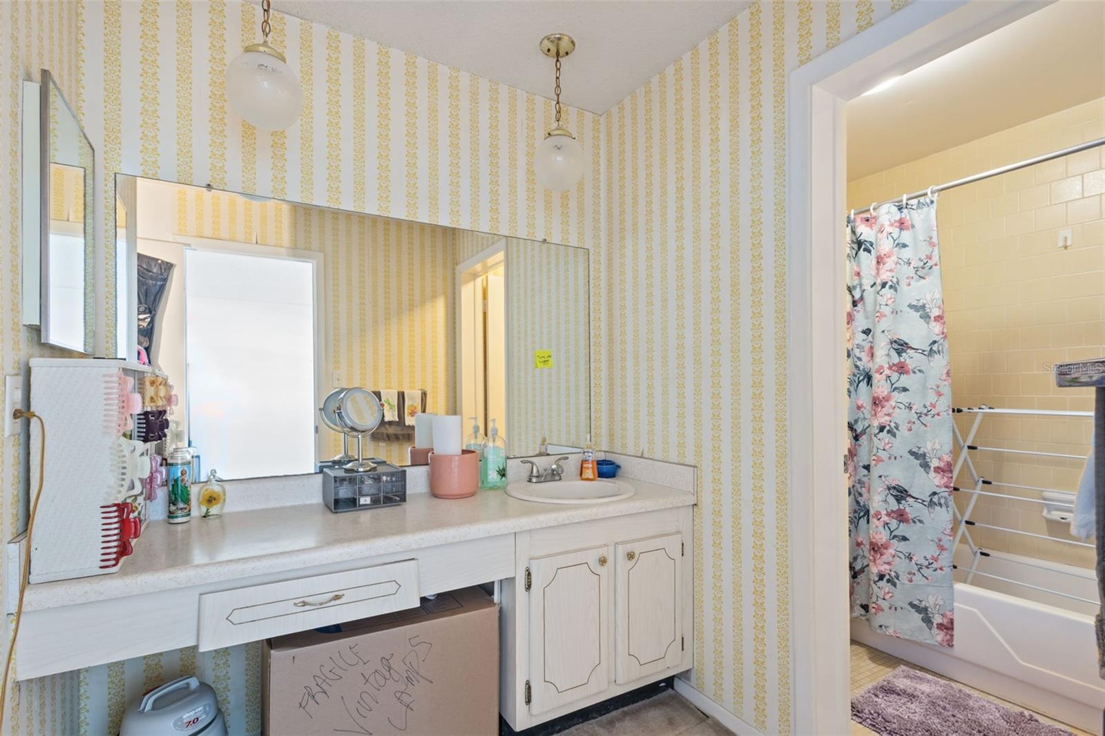 BELLEAIR FOREST - Residential