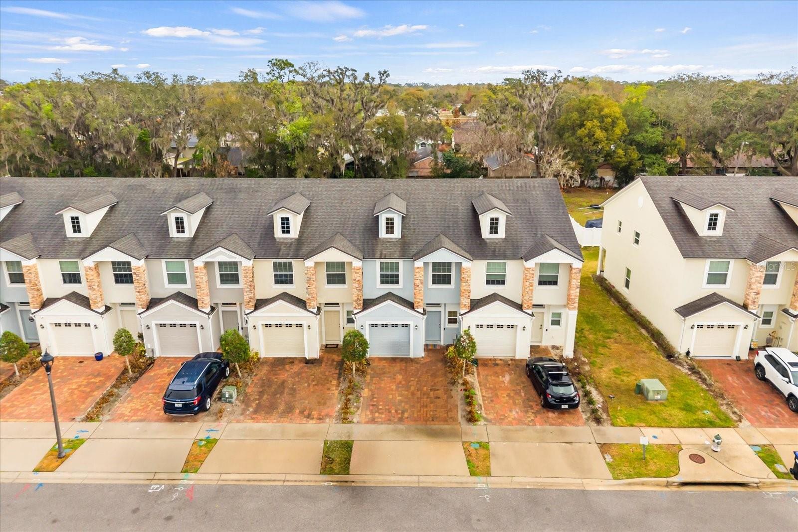 CORONADO TWNHMS - Residential