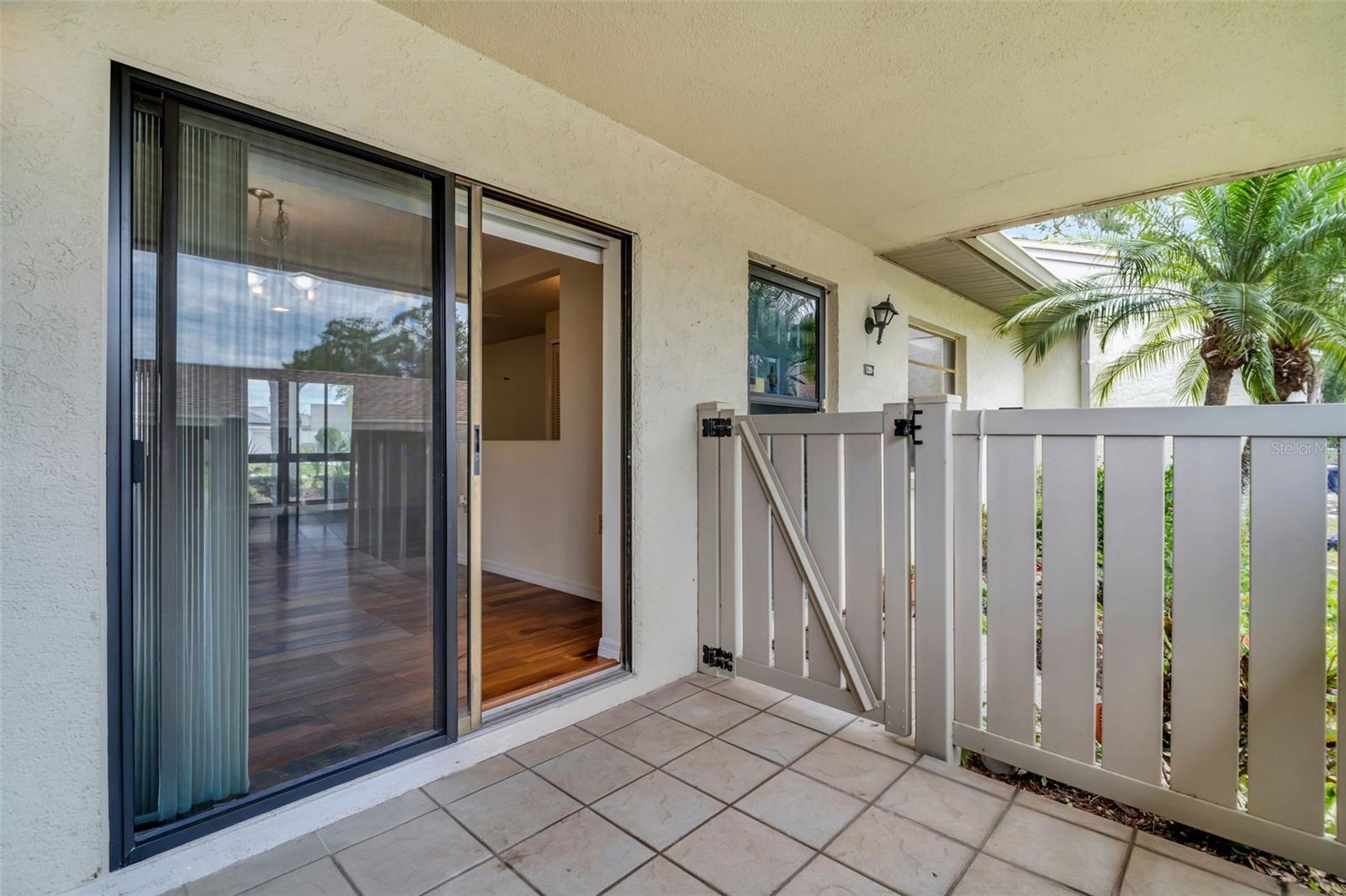 EAST LAKE WOODLANDS CLUSTER HOMES - Residential