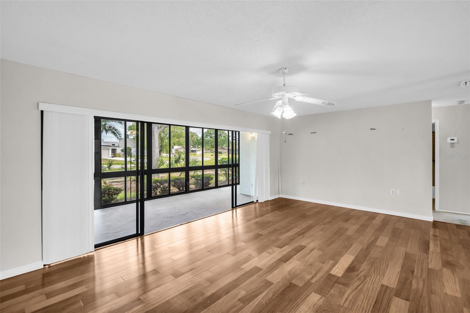 EAST LAKE WOODLANDS CLUSTER HOMES - Residential