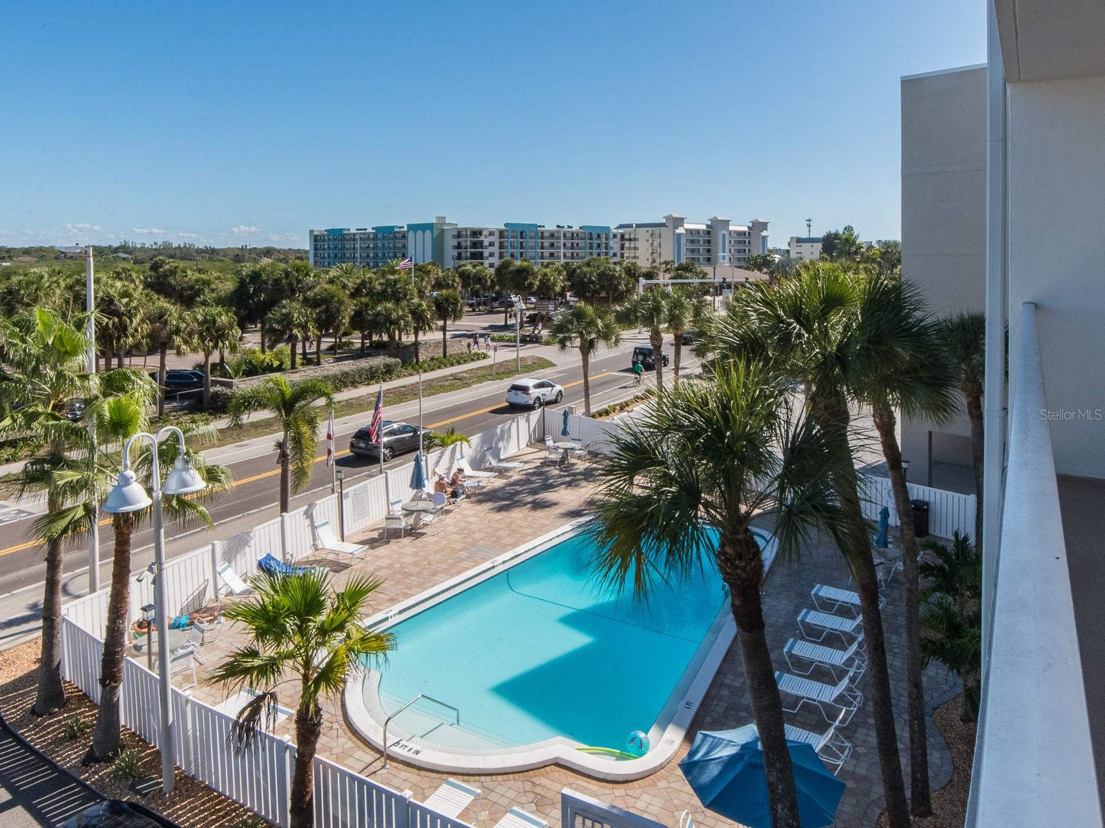 HOLIDAY VILLAS 2 - Residential