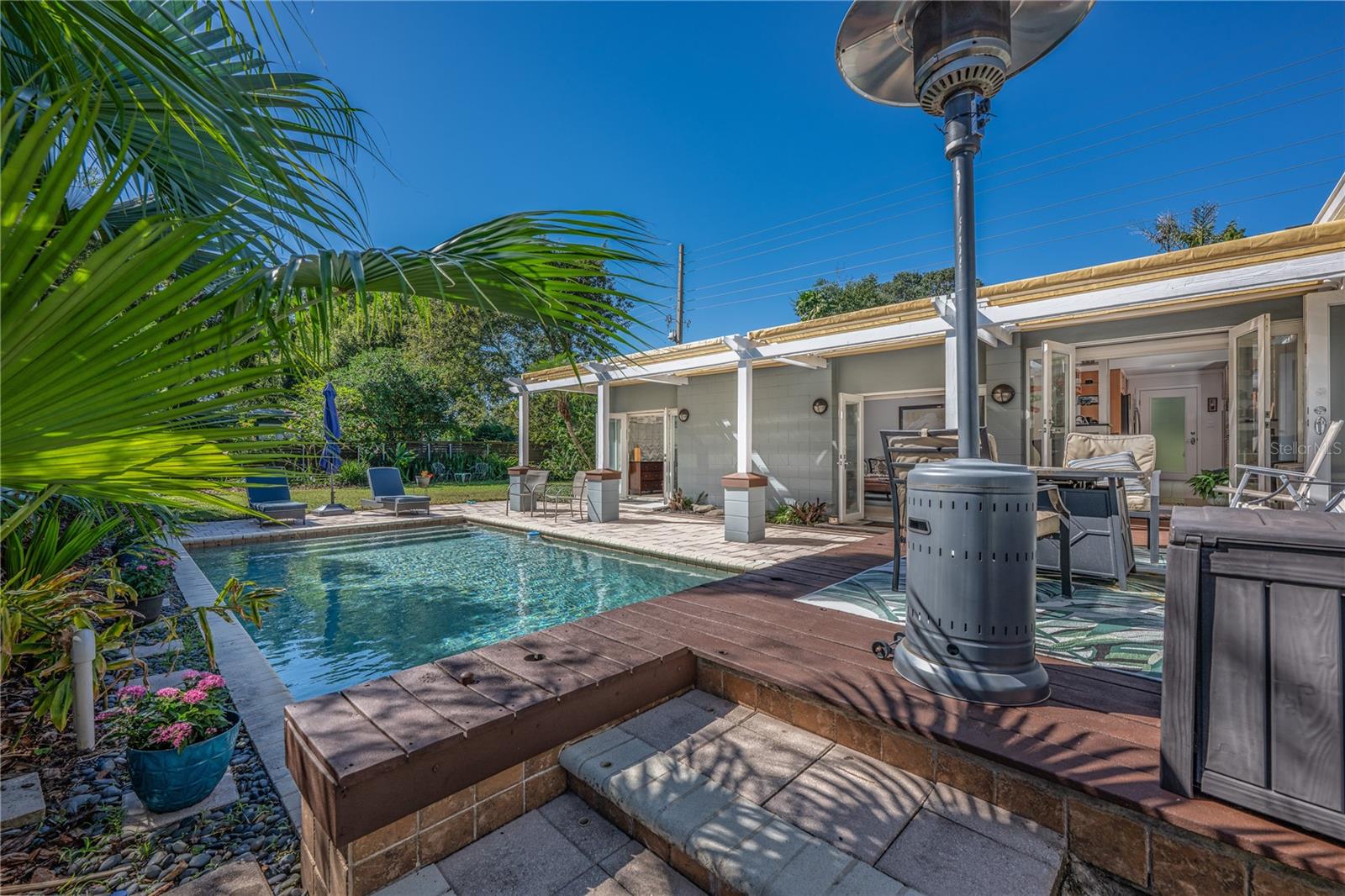 CRYSTAL HOMES SUB - Residential