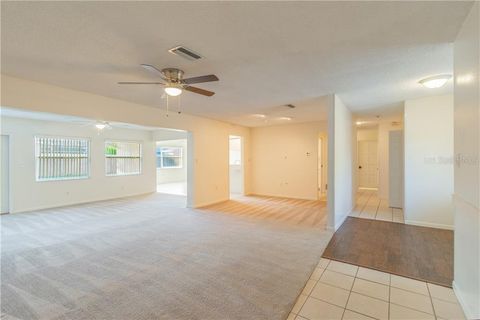 A home in SEMINOLE