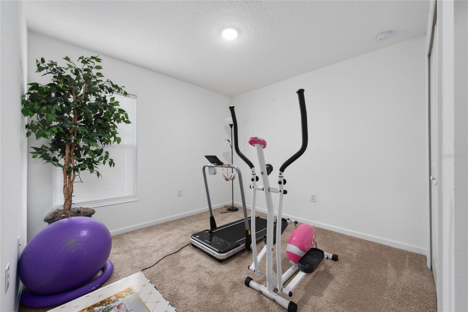 NORTHRIDGE RESERVE - Residential