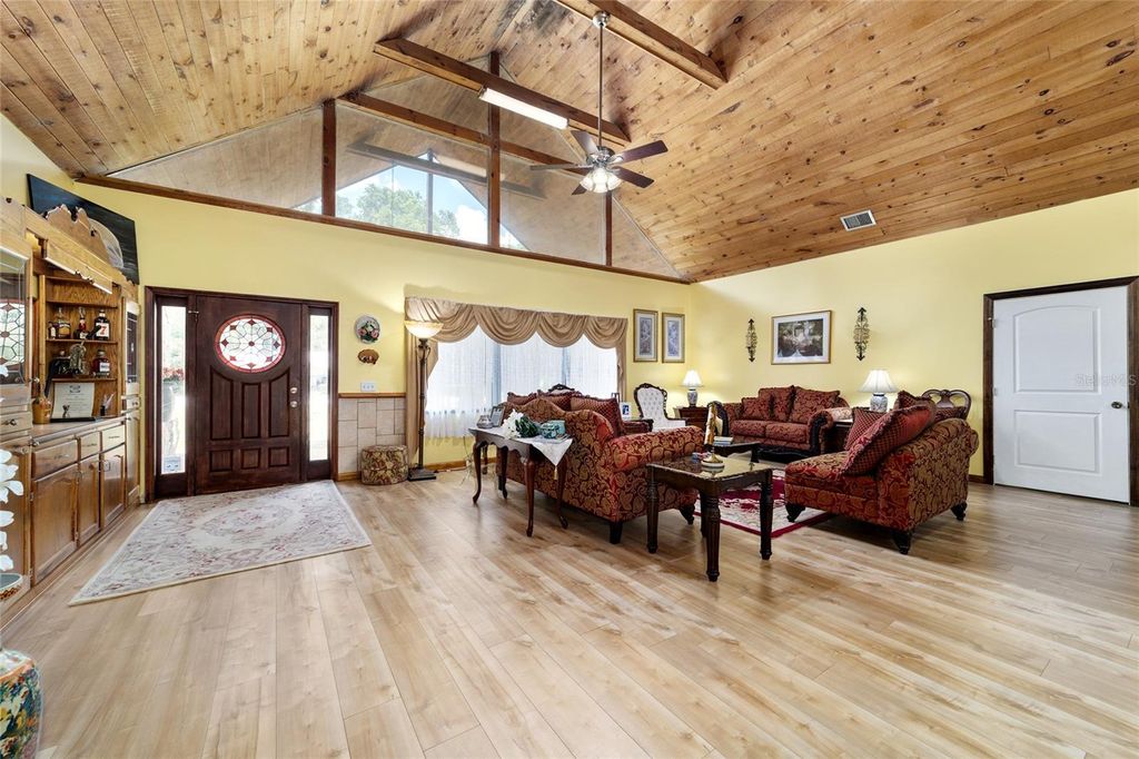 Photo of 5300 NE 2nd Lane, Ocala, FL 34470 (MLS # OM724686)