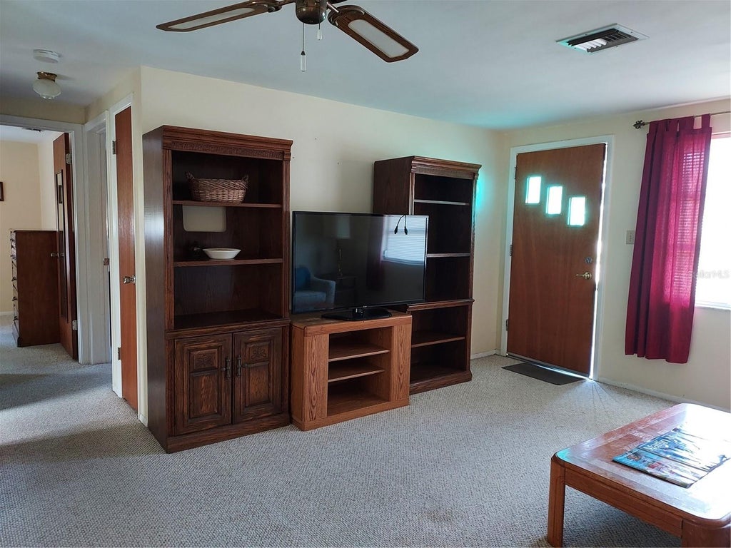 Photo of 1240 Chelsea Lane, Holiday, FL 34691 (MLS # TB8561052)