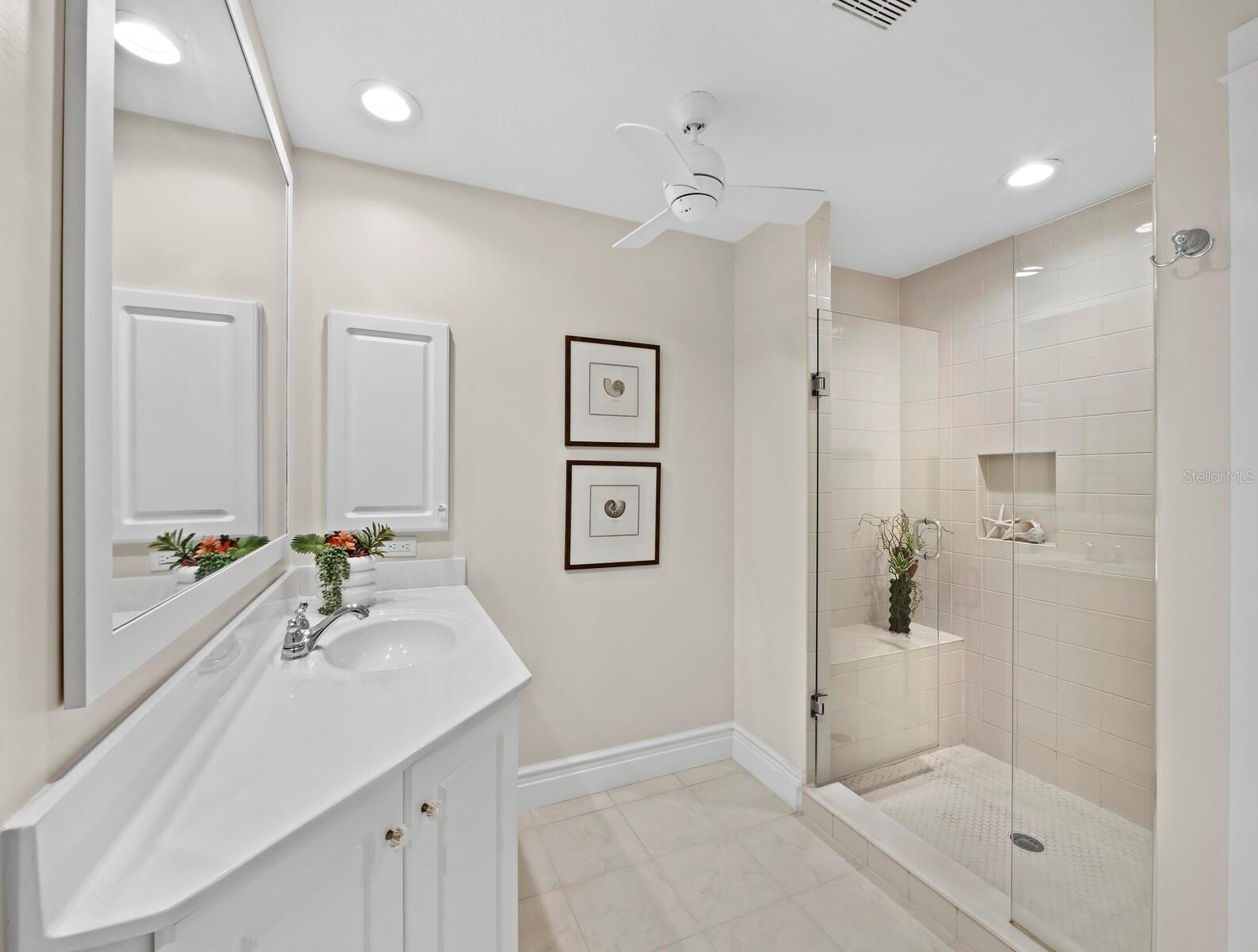 NORTH VILLAGE SUB - Residential