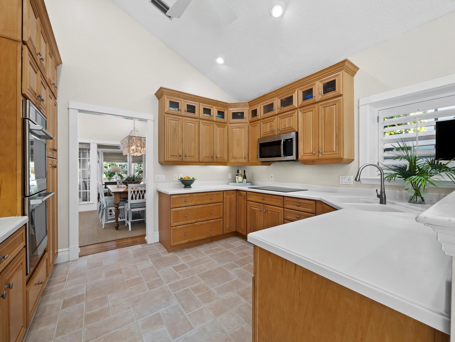 NORTH VILLAGE SUB - Residential