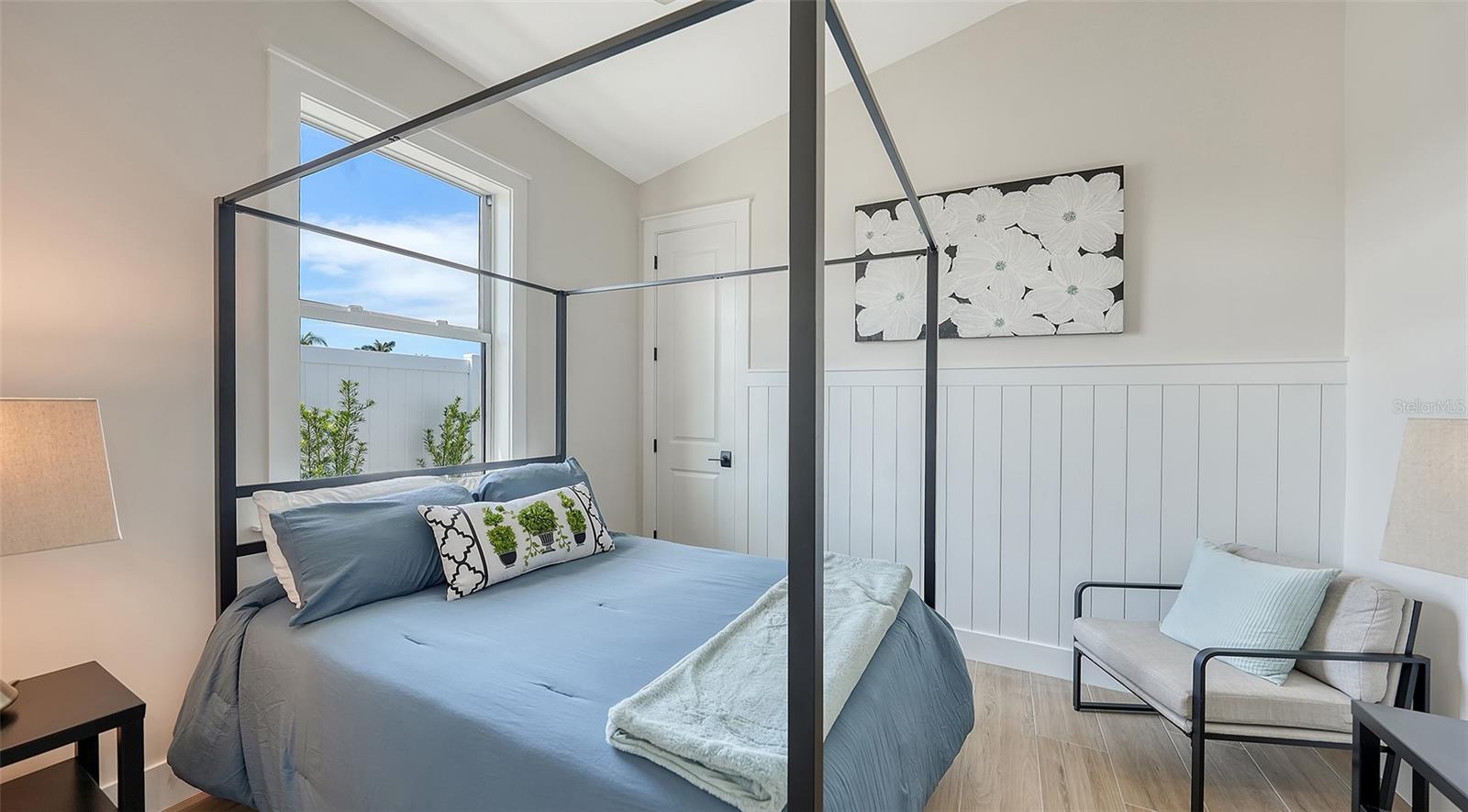 PALMA SOLA GRANDE - Residential