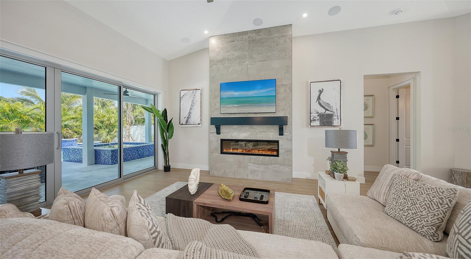 PALMA SOLA GRANDE - Residential