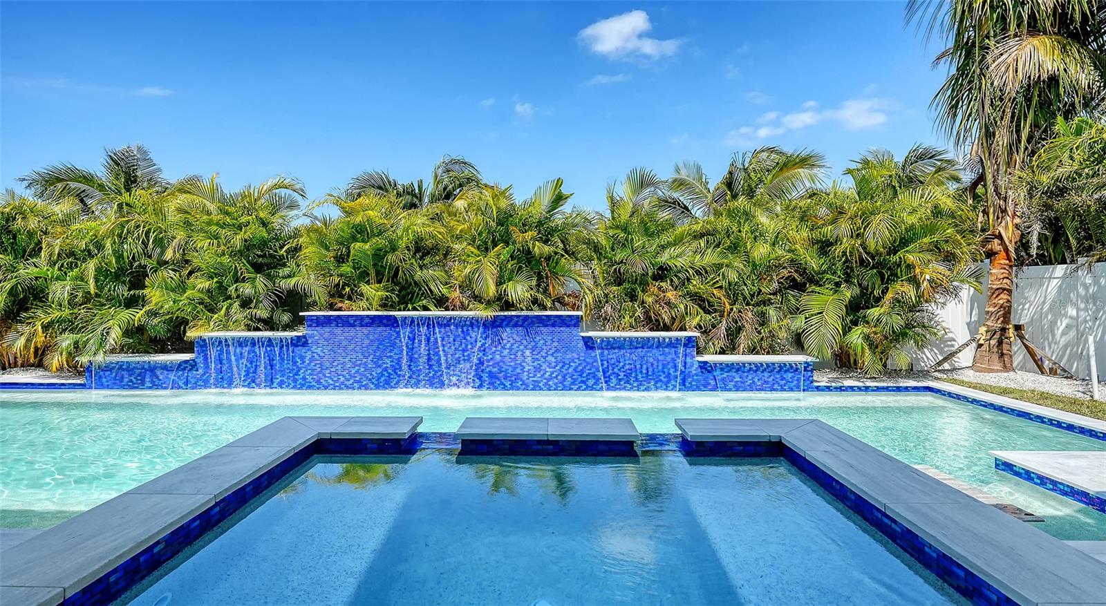 PALMA SOLA GRANDE - Residential