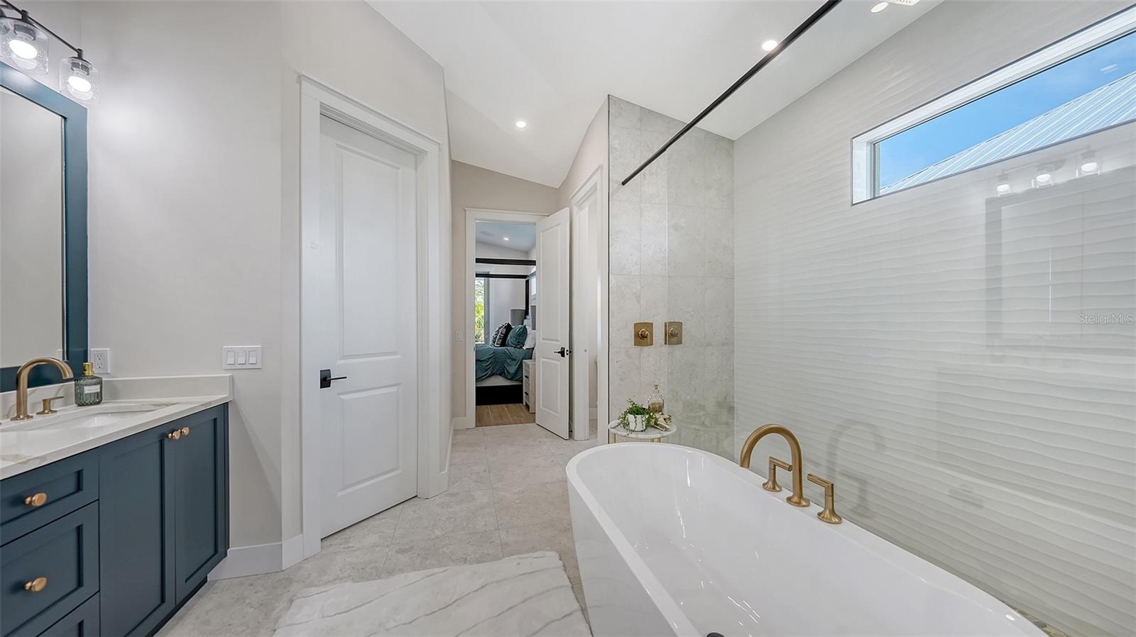 PALMA SOLA GRANDE - Residential