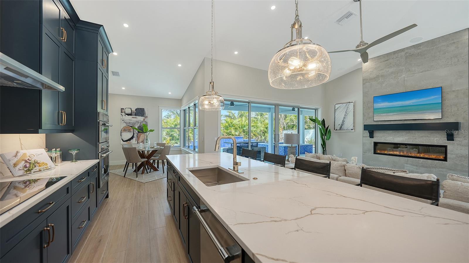 PALMA SOLA GRANDE - Residential