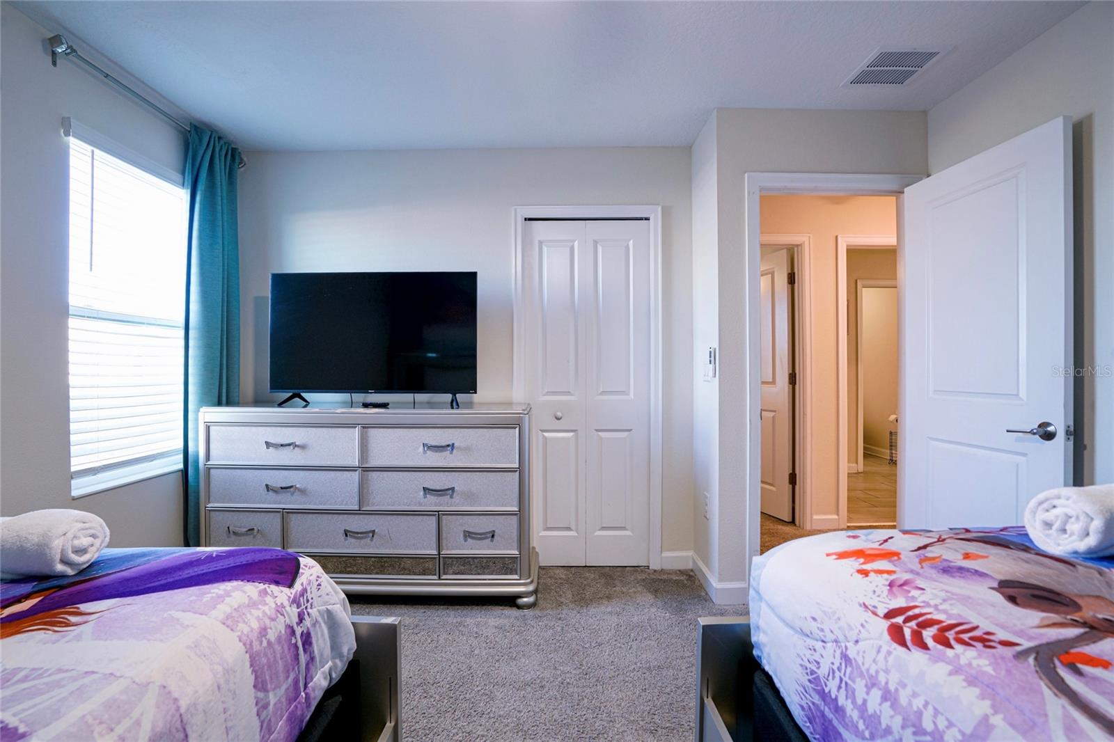 STOREY LAKE PH 3 - Residential