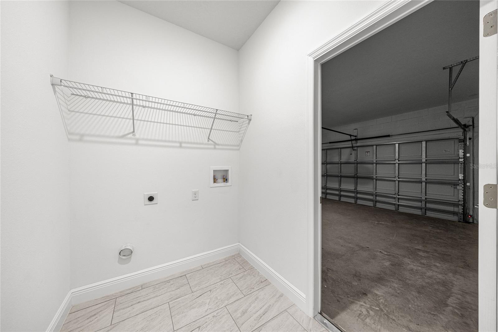 MARION OAKS UN ELEVEN - Residential