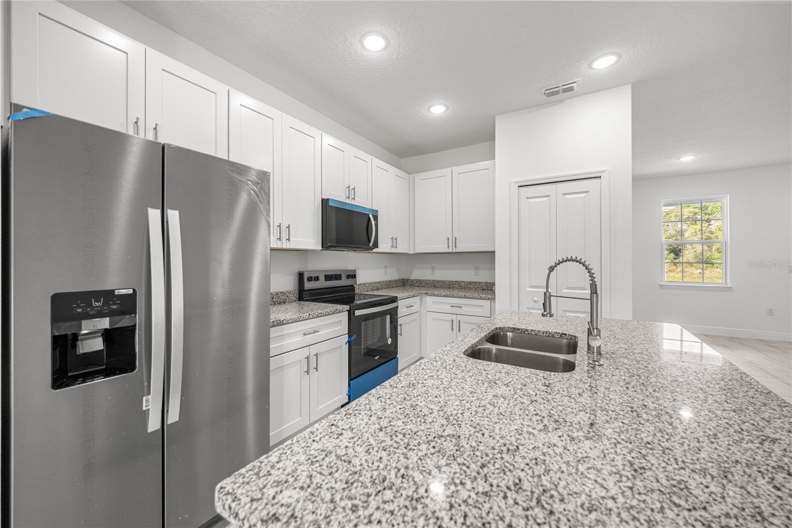 MARION OAKS UN ELEVEN - Residential