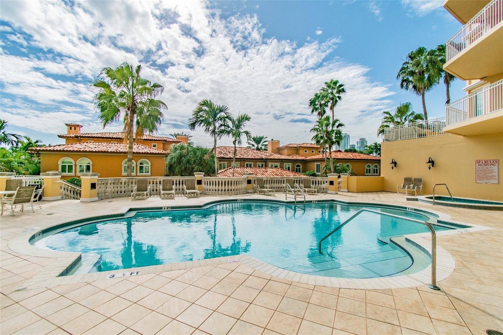 VINOY PLACE CONDO - Residential Lease