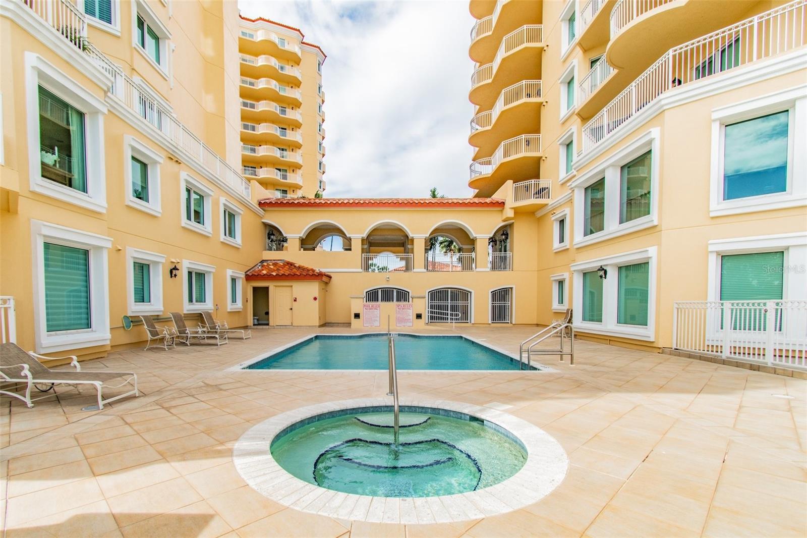 VINOY PLACE CONDO - Residential Lease