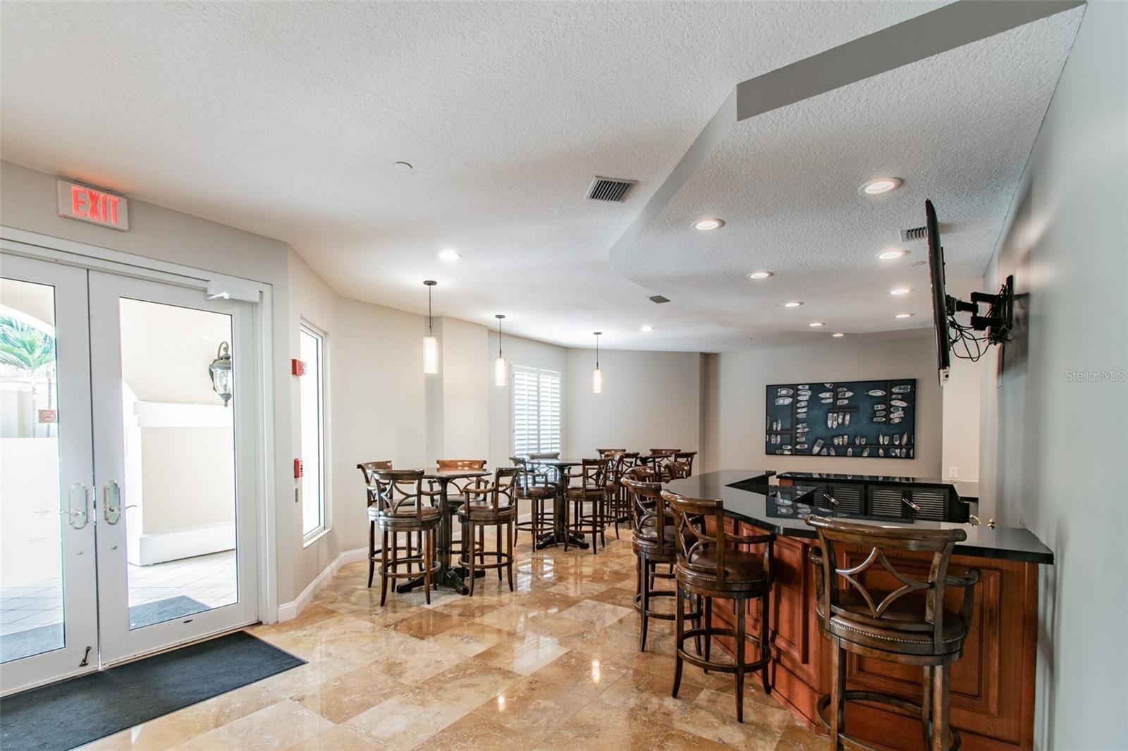 VINOY PLACE CONDO - Residential Lease