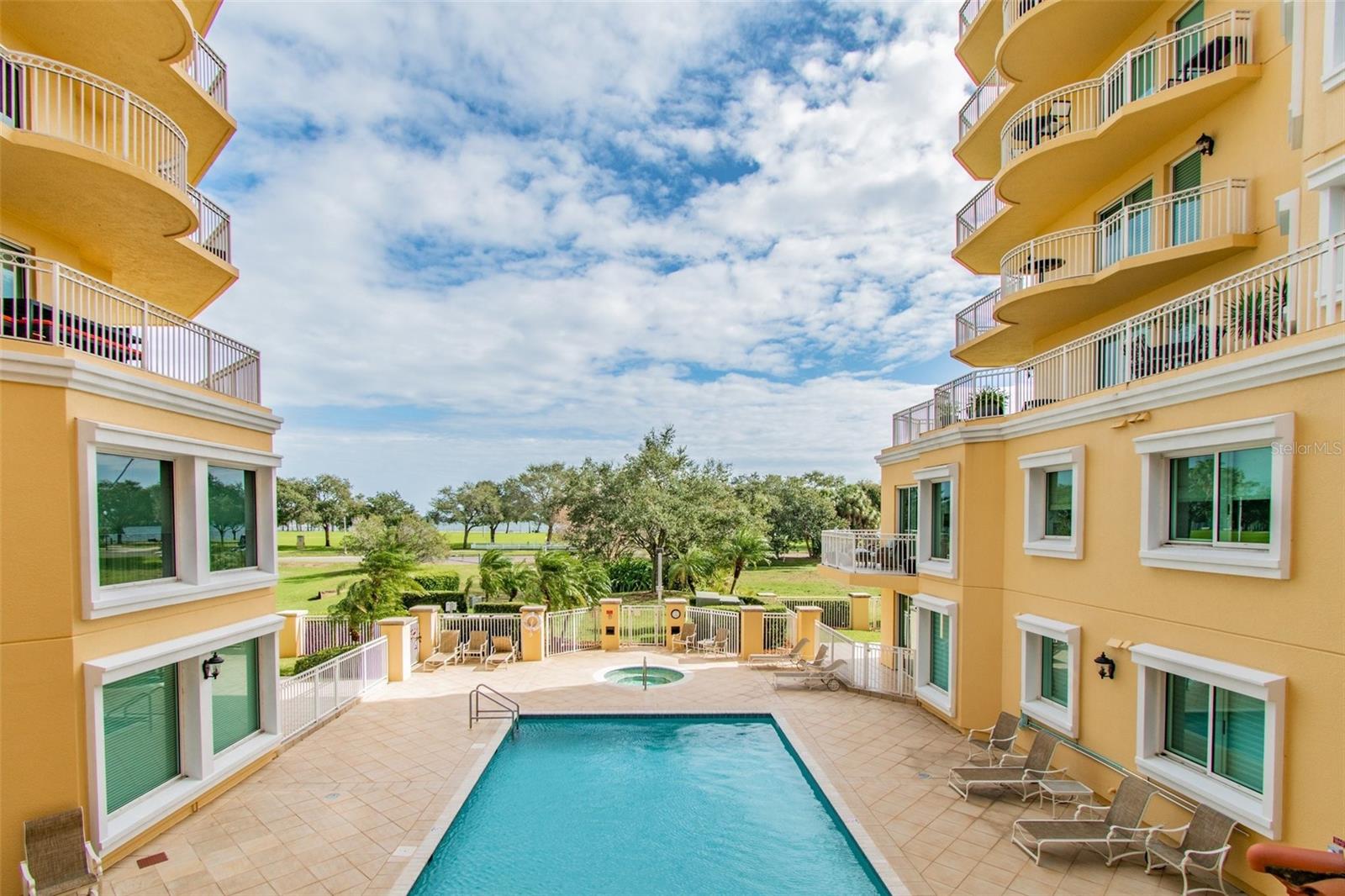 VINOY PLACE CONDO - Residential Lease