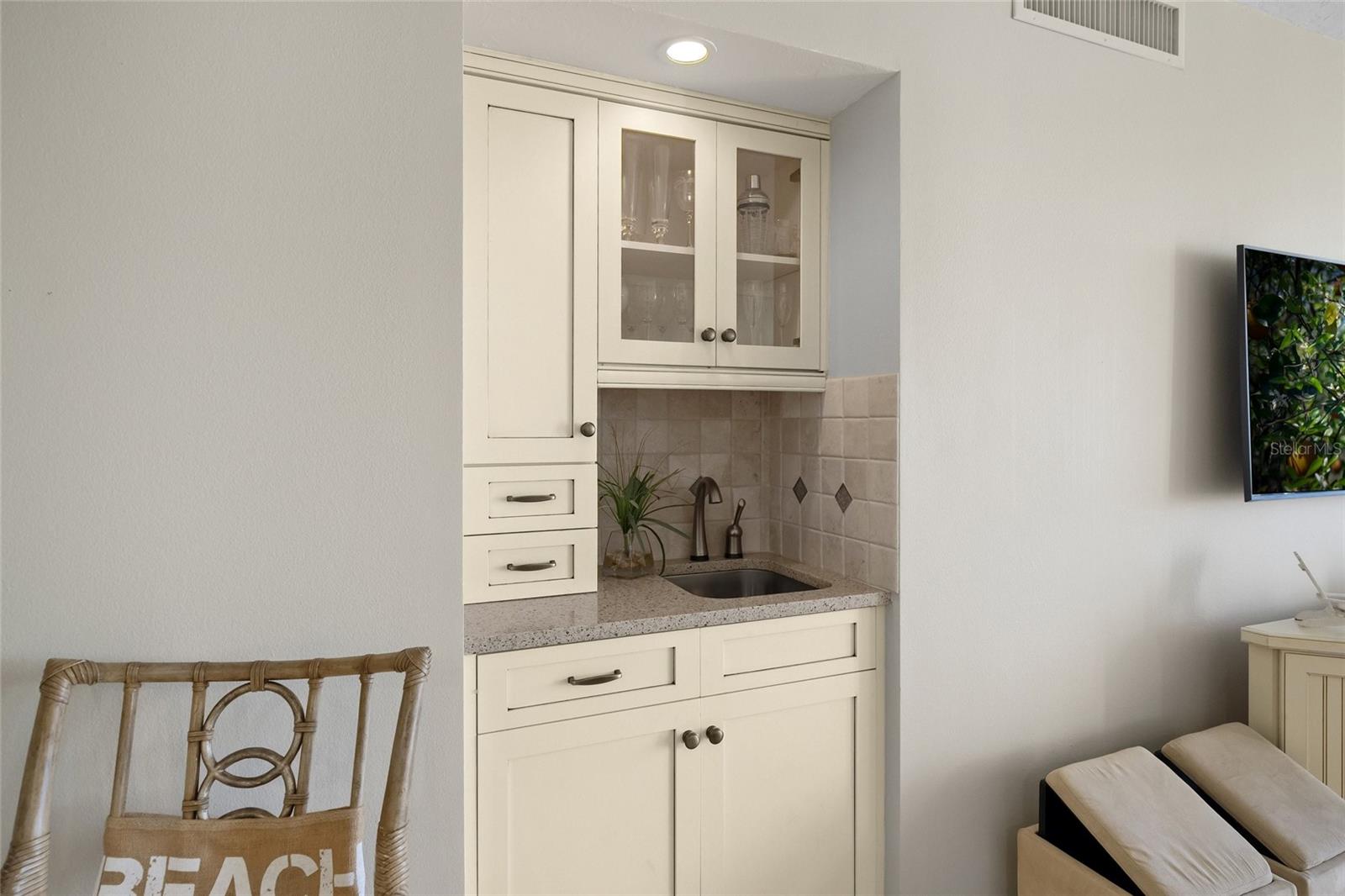 GULF & BAY CLUB PH 6 - Residential