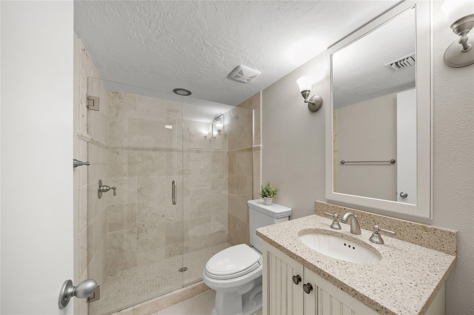 GULF & BAY CLUB PH 6 - Residential