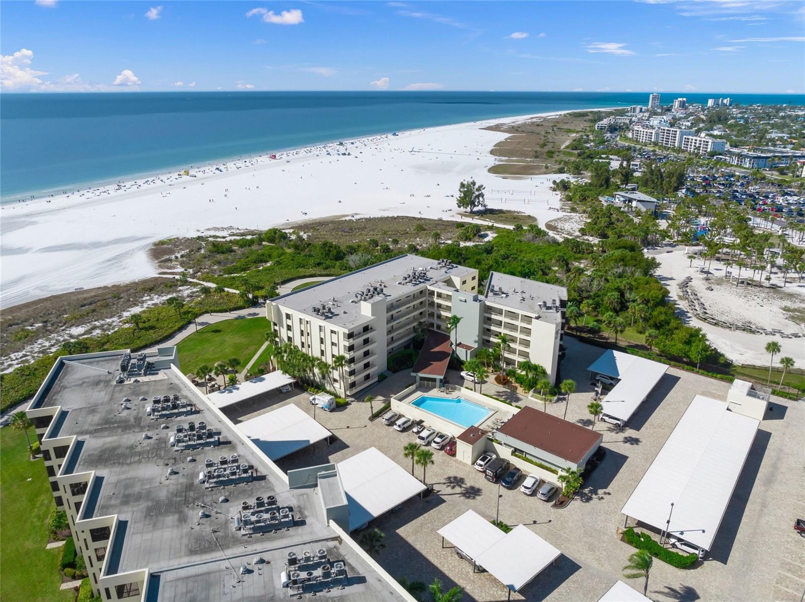 GULF & BAY CLUB PH 6 - Residential