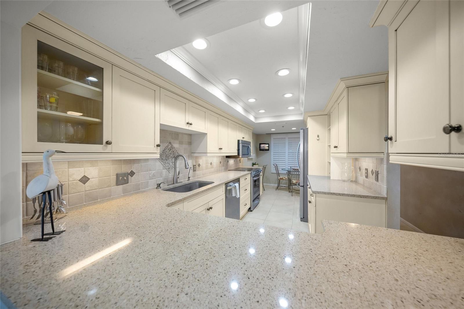 GULF & BAY CLUB PH 6 - Residential