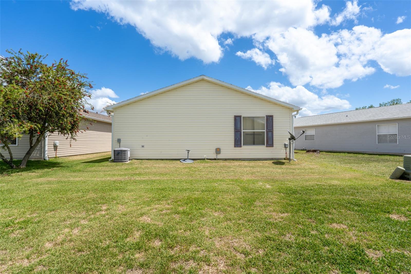 VILLAGES OF SUMTER VILLA NATCHEZ - Residential