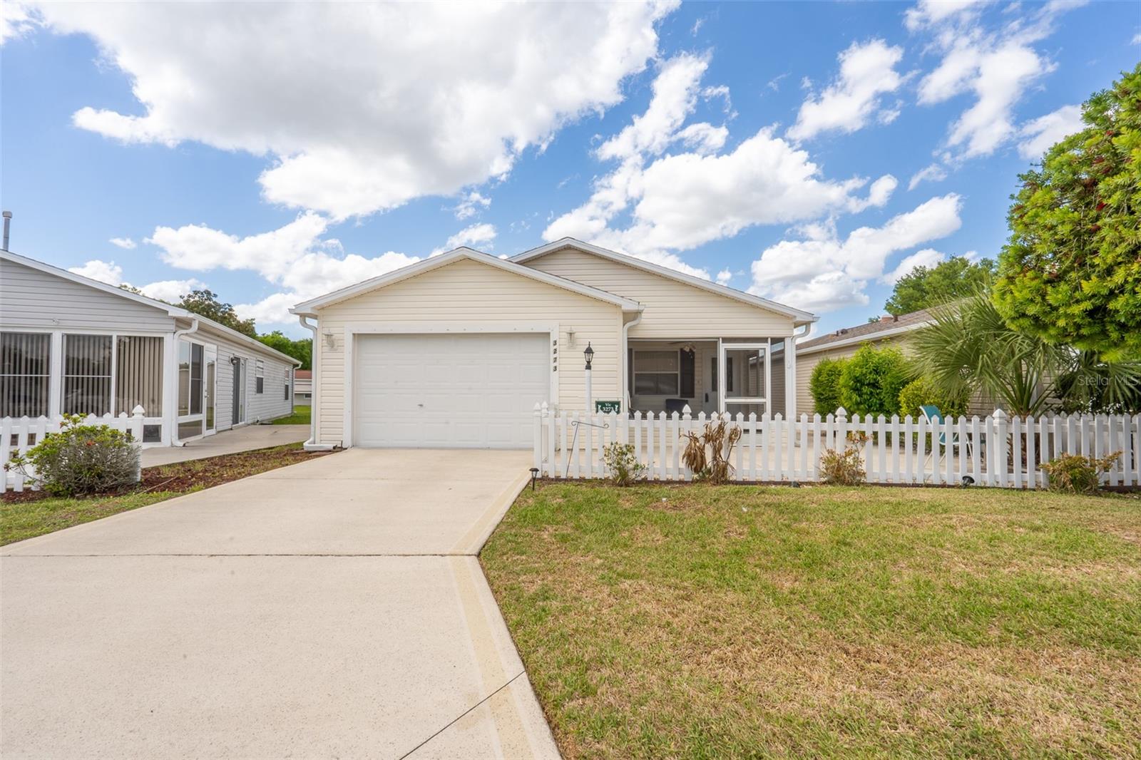 VILLAGES OF SUMTER VILLA NATCHEZ - Residential