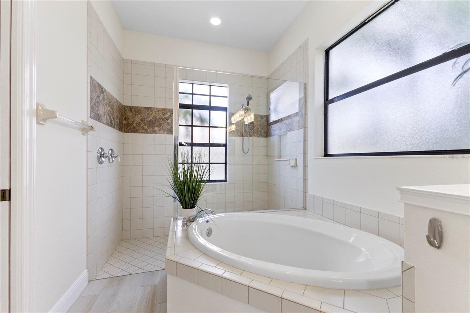 RIVERDALE REV - Residential