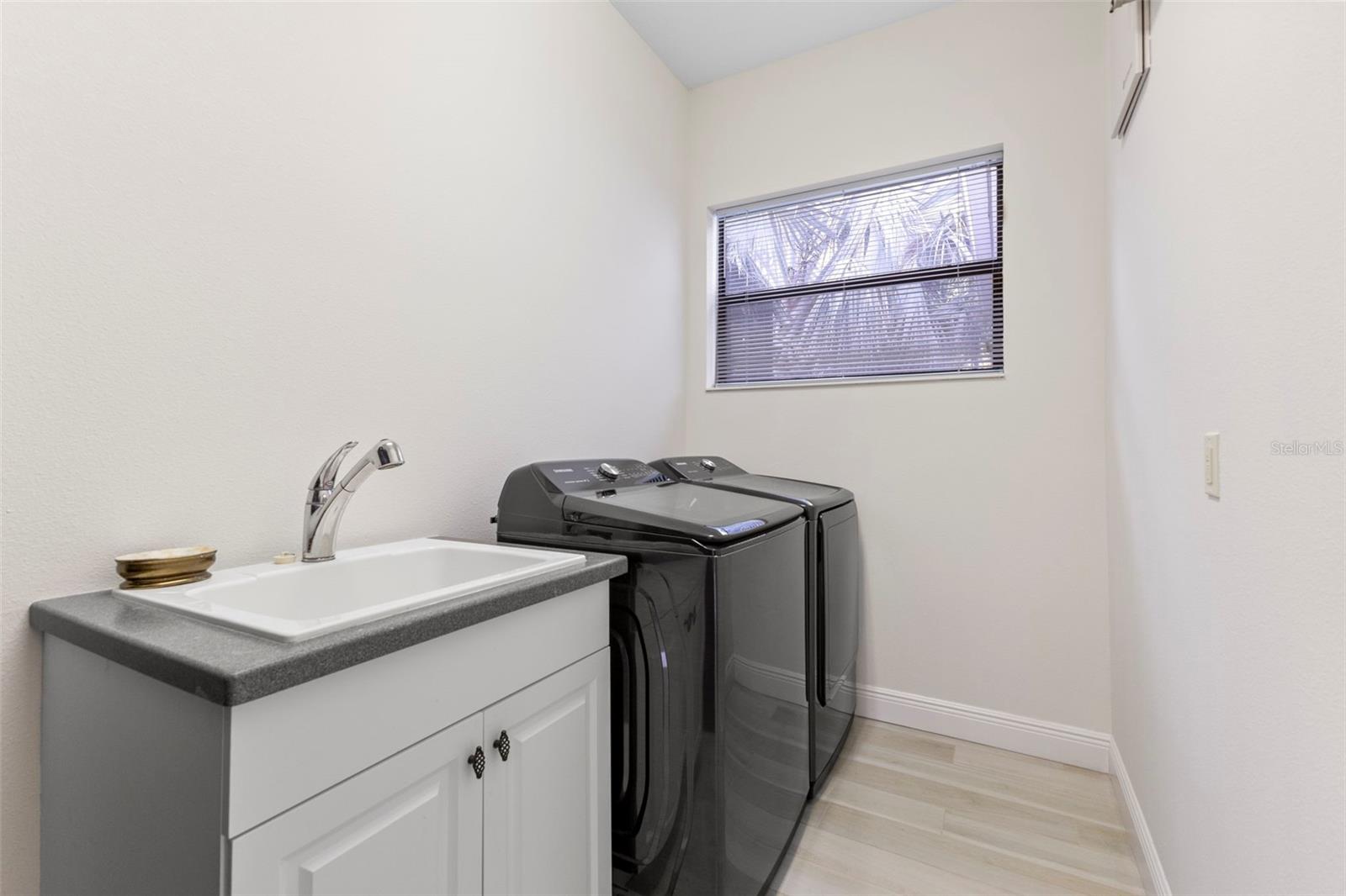 RIVERDALE REV - Residential