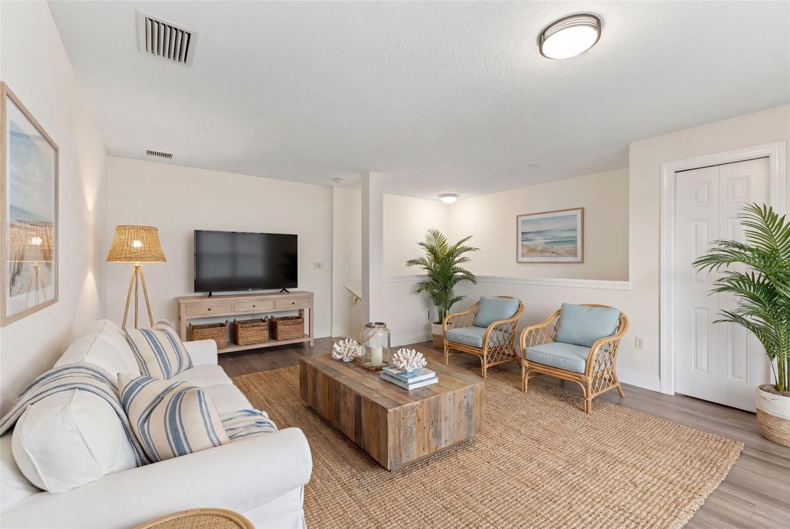 RIVERDALE REV - Residential