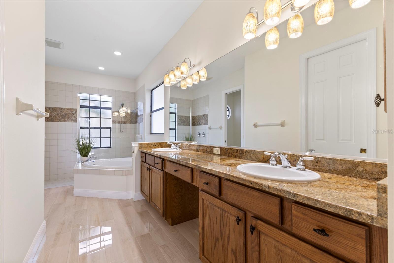 RIVERDALE REV - Residential