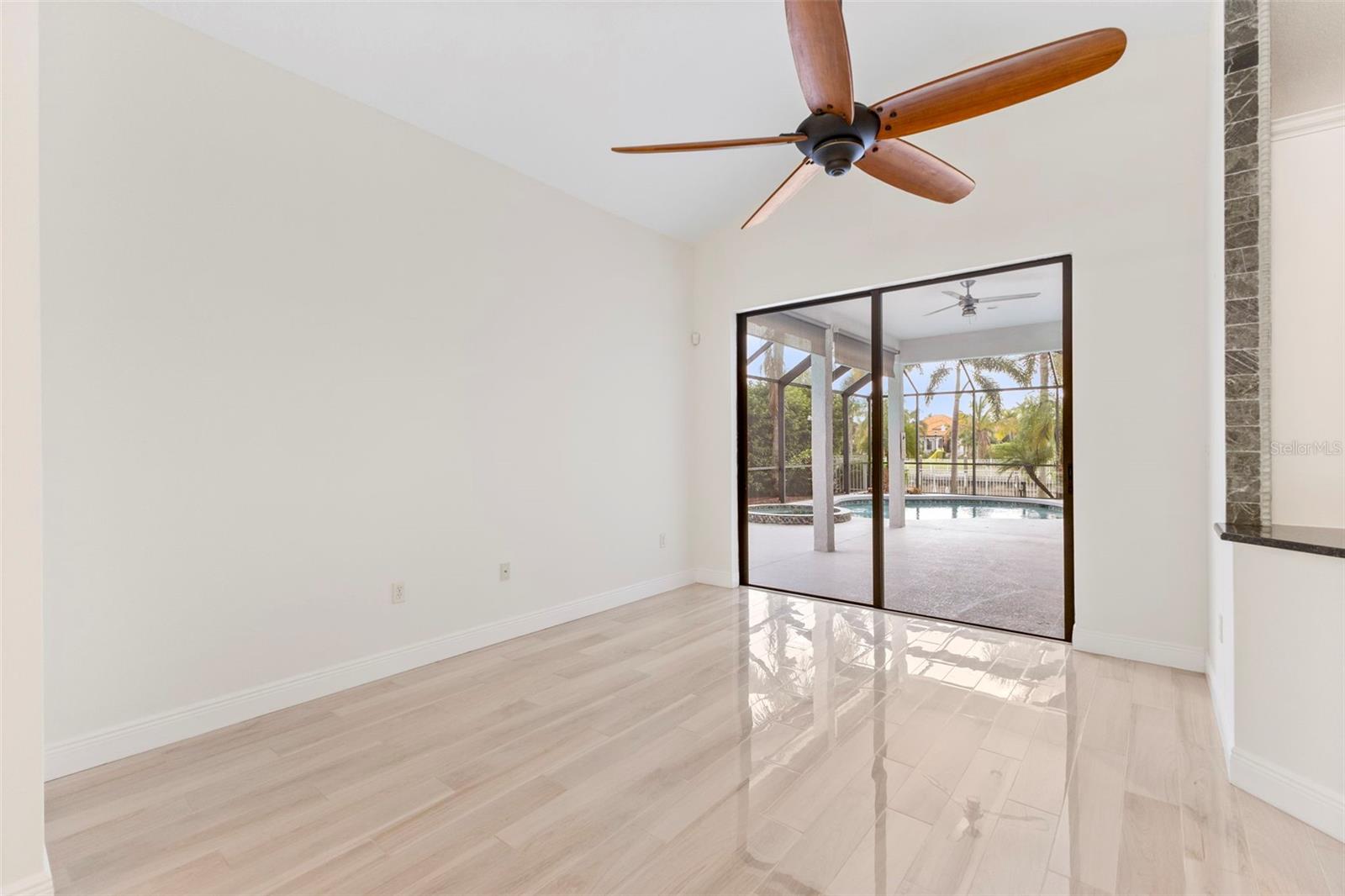 RIVERDALE REV - Residential