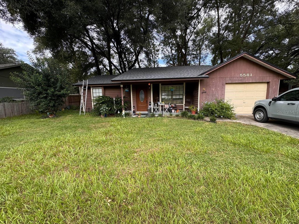 Photo of 5581 NW 62nd Place, Ocala, FL 34482 (MLS # A4707274)
