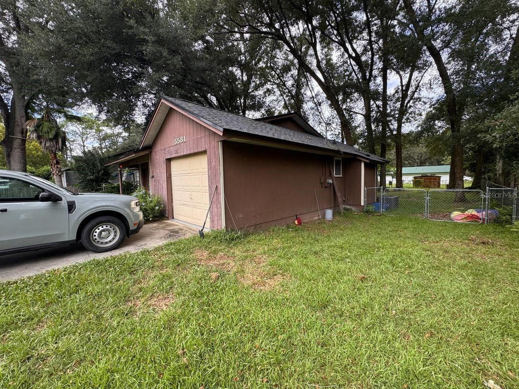 Photo of 5581 NW 62nd Place, Ocala, FL 34482 (MLS # A4707274)