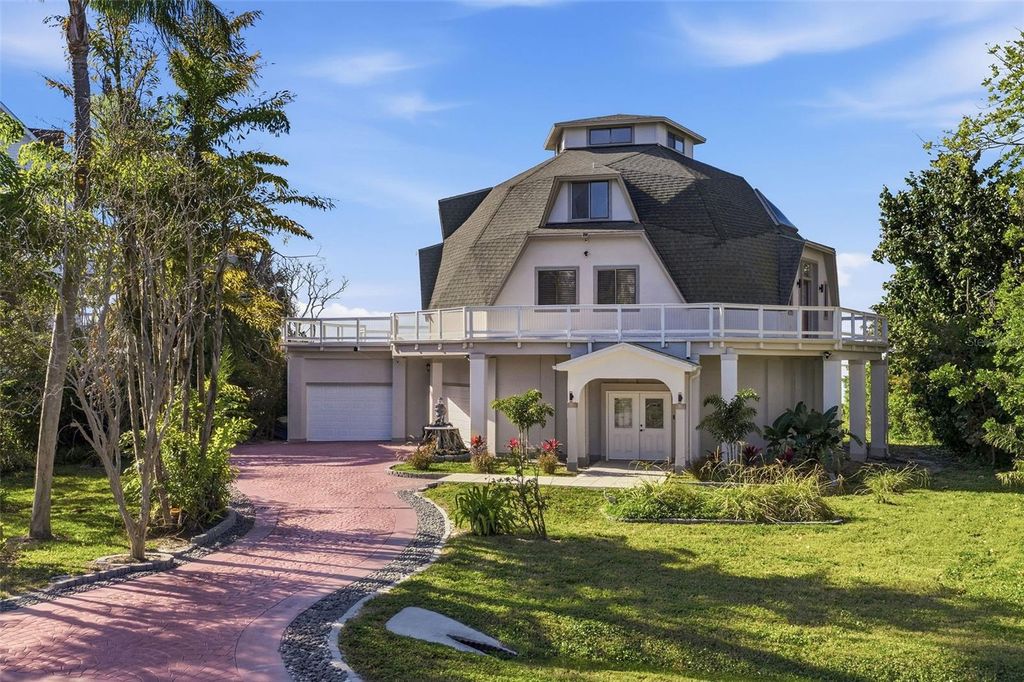 Photo of 1074 Point Seaside Dr, Crystal Beach, FL 34681 (MLS # TB8475516)