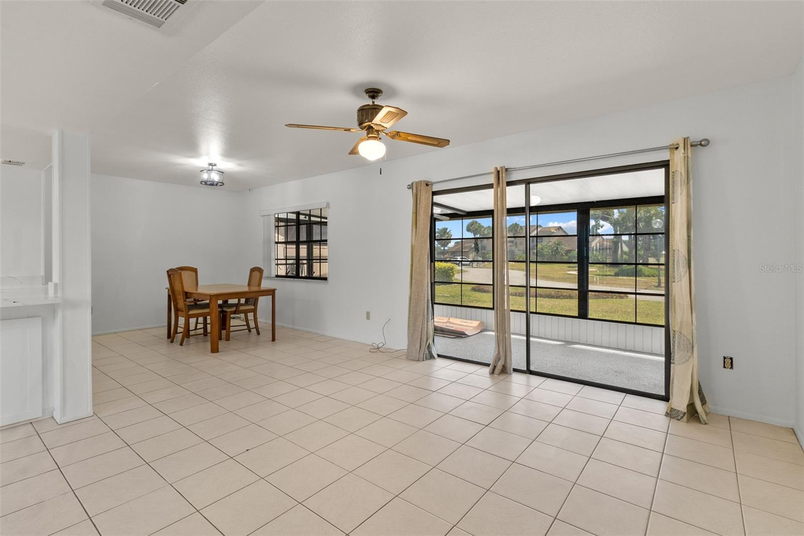 NORTH PORT CHARLOTTE COUNTRY CLUB - Residential Lease